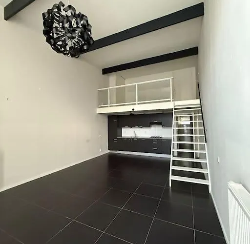 Expats House 2 Ferienhaus *