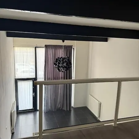 Hébergement de vacances Expats House 2 *