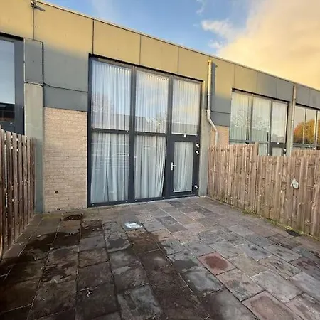 Dom wakacyjny Expats House 2 Eindhoven